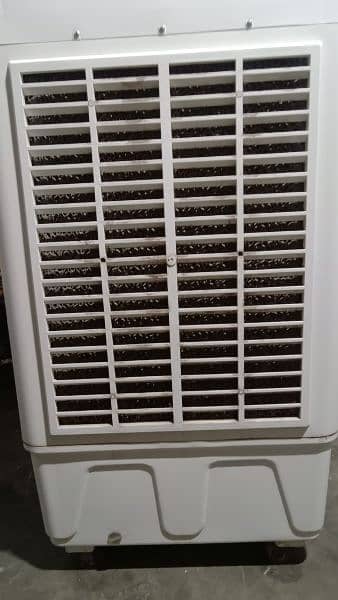 Asia room cooler inverter in good condition 2