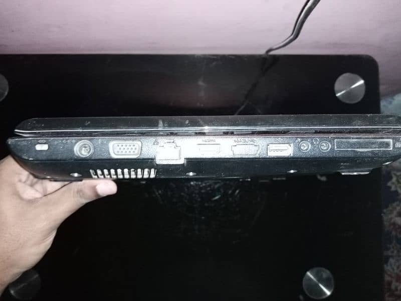 Samsung R580 Laptop 3