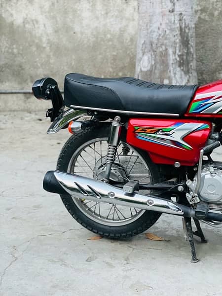 Honda CG 125 2023 Model 4