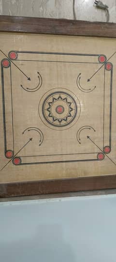 selling used carrom board jist in 2500/=