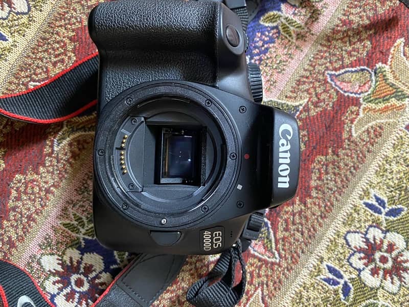 Canon Eos 4000D Dsir Camera With 18-55 Kit Lens. 15