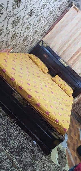 Bed king size 5