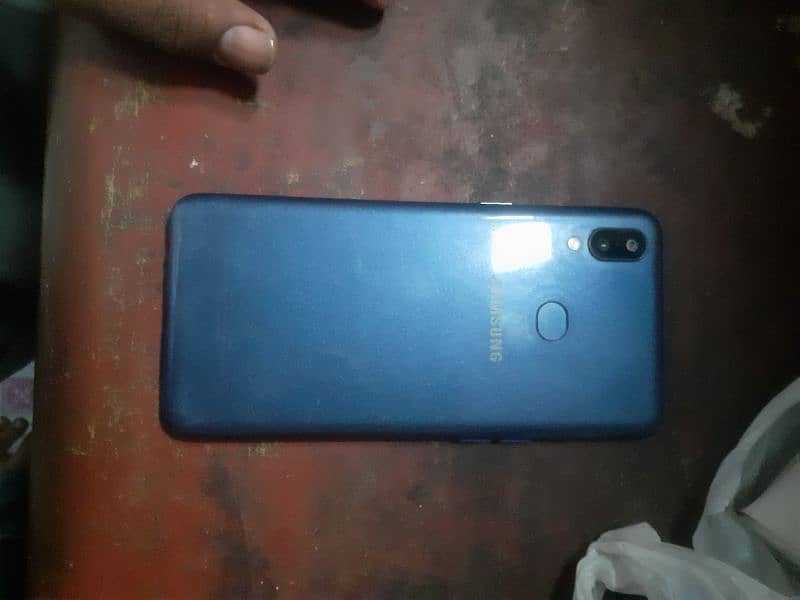 samsung A10s 1