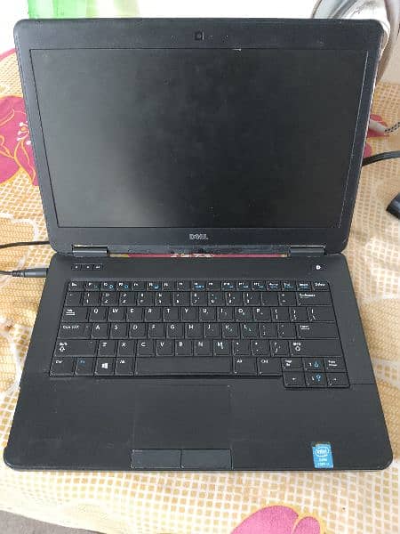 dell core i5 4th gen 8gb 128gb ssd good battery time 0