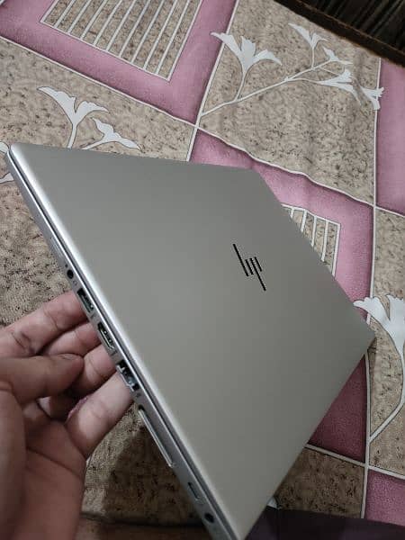 HP Elitebook 830 G6 (16/512) 11