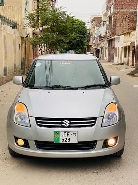 Suzuki Swift 2014 Dlx 1