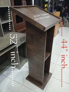 rostrum/dice/collage furniture/wooden rostrum/speech table