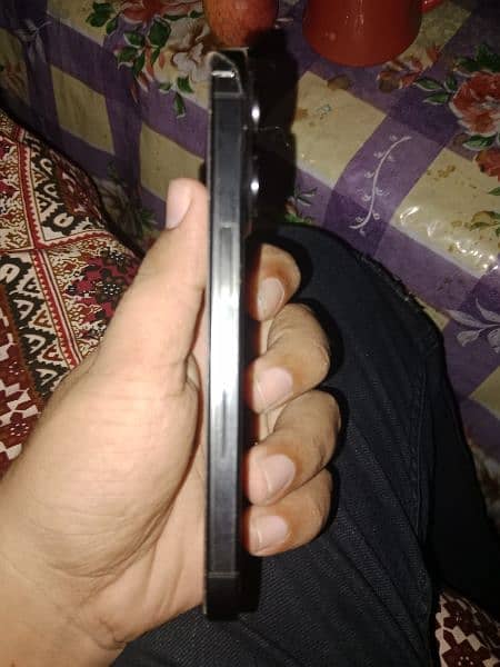 Iphone 15 pro jv 256 gb 2