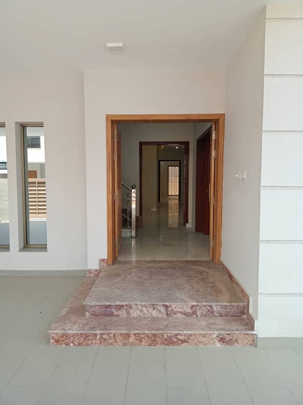 Brig House 5 Bedrooms For Rent Fully Tiled 1