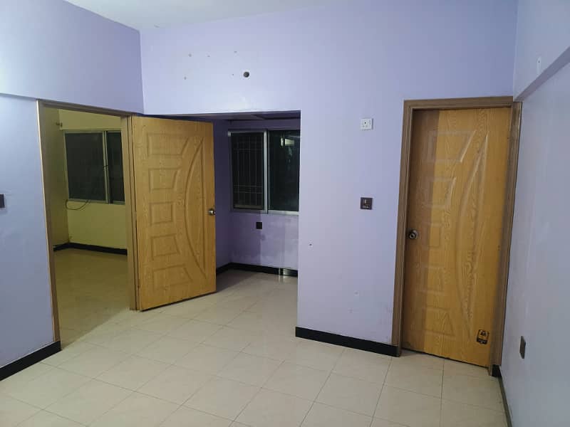 3 bed dd apartment in gray heights, Gulistan e jauhar block 12 1