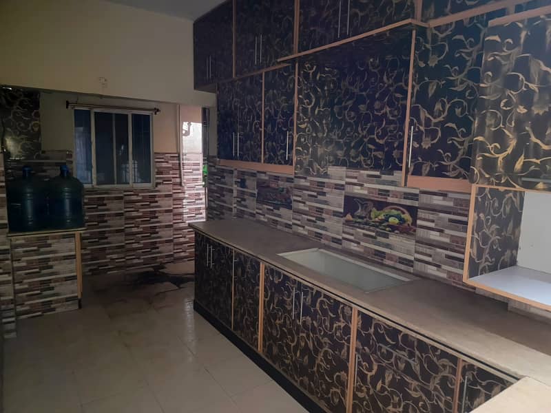 3 bed dd apartment in gray heights, Gulistan e jauhar block 12 15