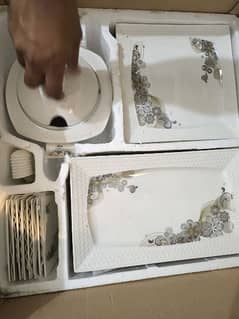 72 Piece Dinner Set