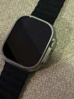 Apple watch Ultra 49mm 100% Battery Health