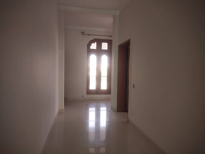 2 Kanal upper portion 3beds tv lounge drawing room separate gate Available for rent in DHA Phase 1 11