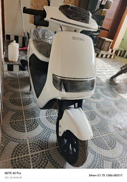 brand new scooty fix price 1