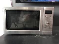 microwave oven