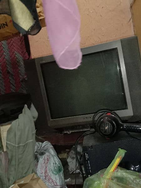 2 tv Sony and noble 21 inches flat screen for sale in Okara City 4