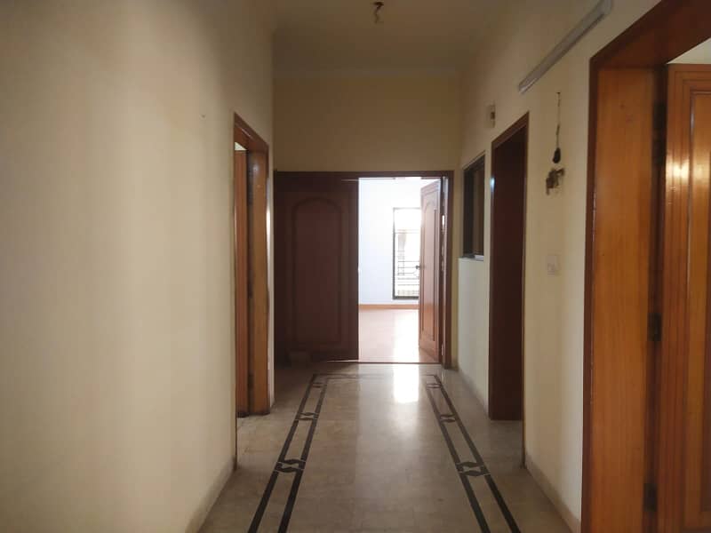 22 Marla upper portion 3 bed Tv lounge Separate gate available in DHA Phase 1 near J block Club 10