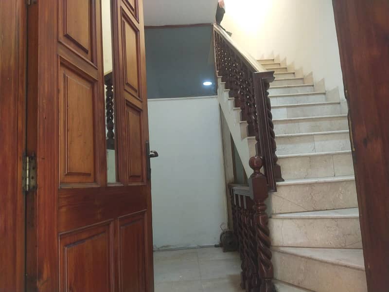 22 Marla upper portion 3 bed Tv lounge Separate gate available in DHA Phase 1 near J block Club 26