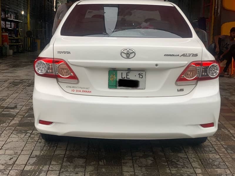 Toyota Corolla Altis 2014 cruisetronic 17