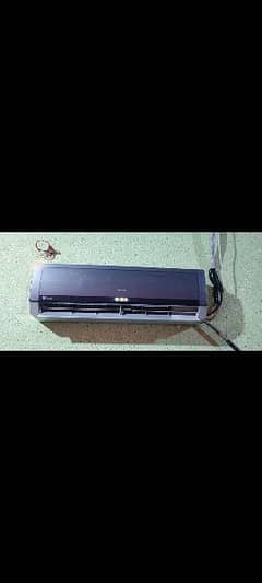 Gree 1 Ton Inverter