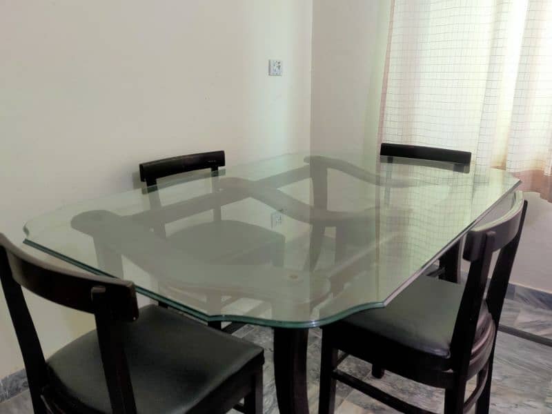 dining table with chairs 0