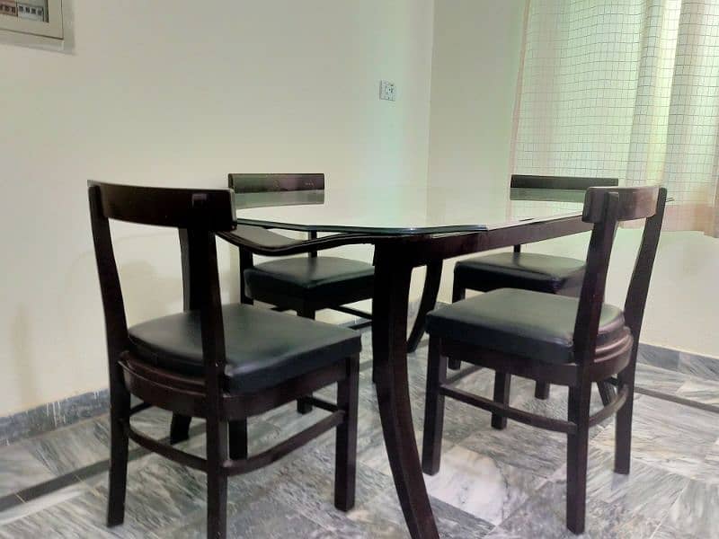 dining table with chairs 1