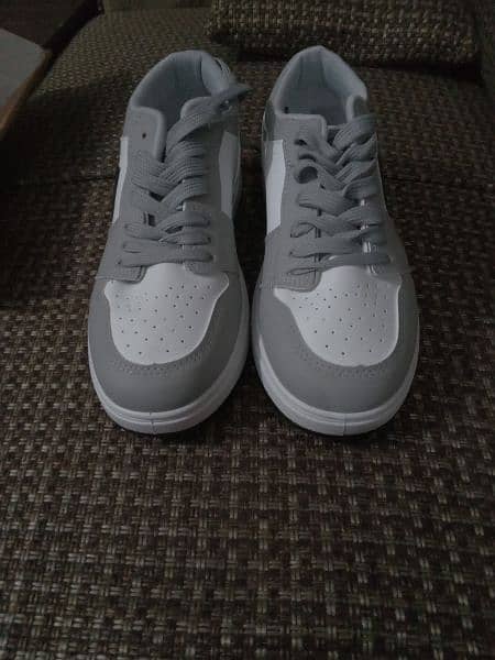 Iam selling brand new sneakers. 13