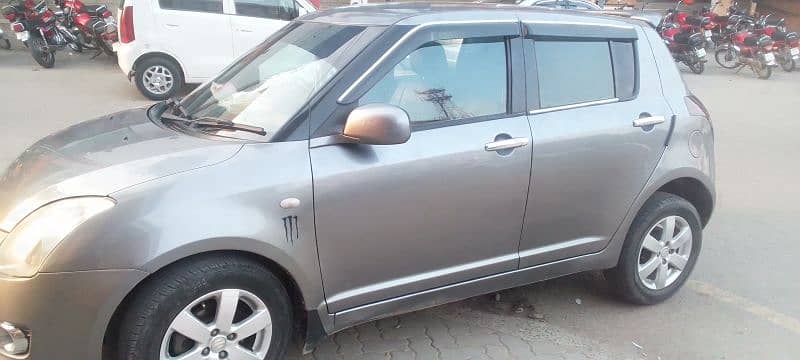 Suzuki Swift 2013 13