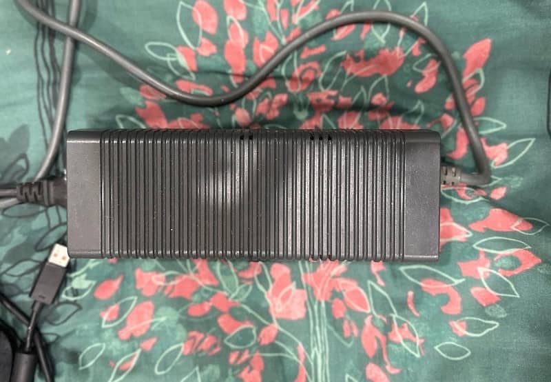 xbox 360 slim Jtag with kinect for sale 7