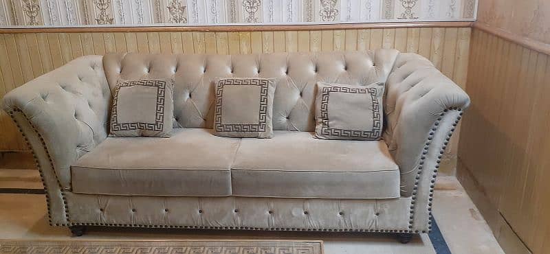 5 seater Sofa Set 0