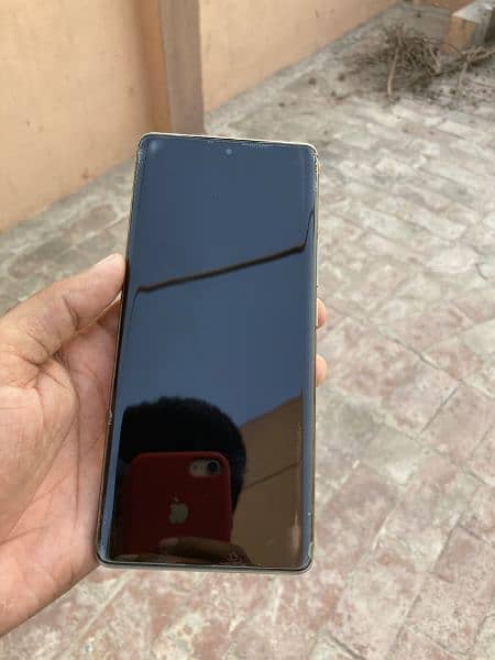 infinix Note 40 Pro 4