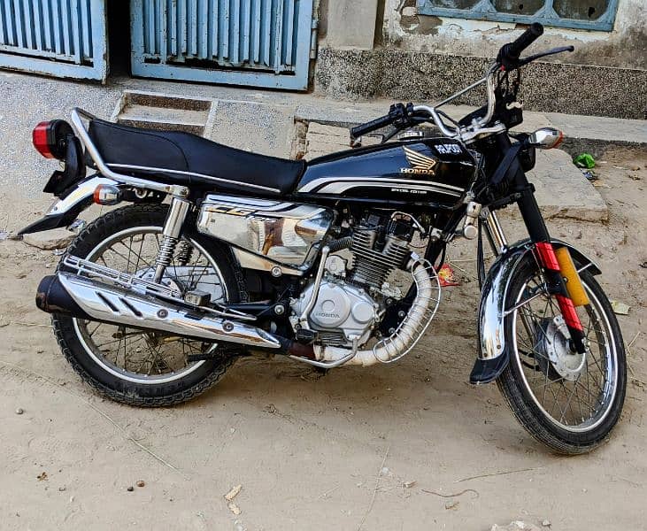 Honda 125 SE  Self start 2019 Black 0