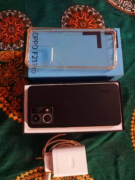 oppof21 pro. 8+4 ram. rom 128gb. condition. 10/10 exchange possible 1