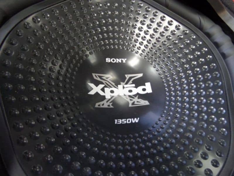 Sony Xplod Bass Tube 12° inch Sub-Woofer XS-GTX121LT - Pioneer Jbl 3