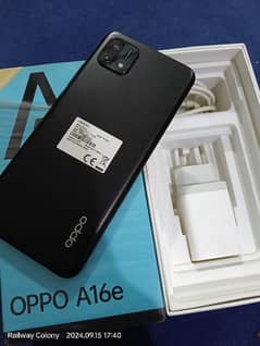 Oppo A16e 4/64gb 9.5 Condition with Original Box and Charger