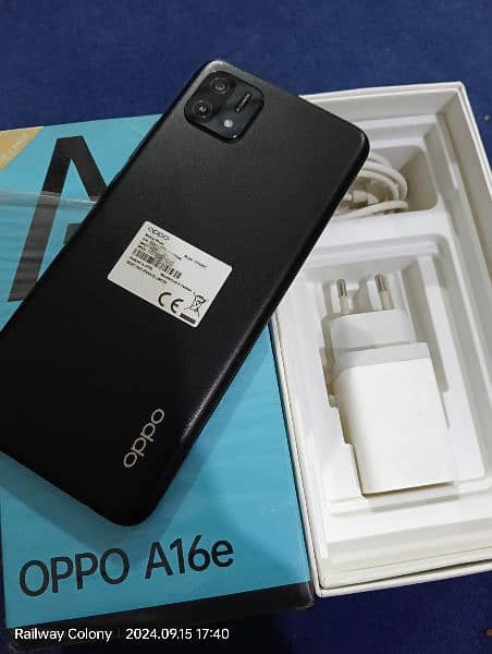 Oppo A16e 4/64gb 9.5 Condition with Original Box and Charger 0