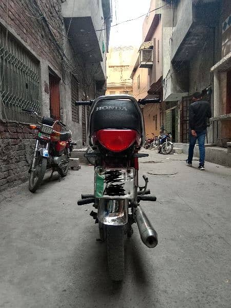 Honda 70 CC bike in good condition. 3