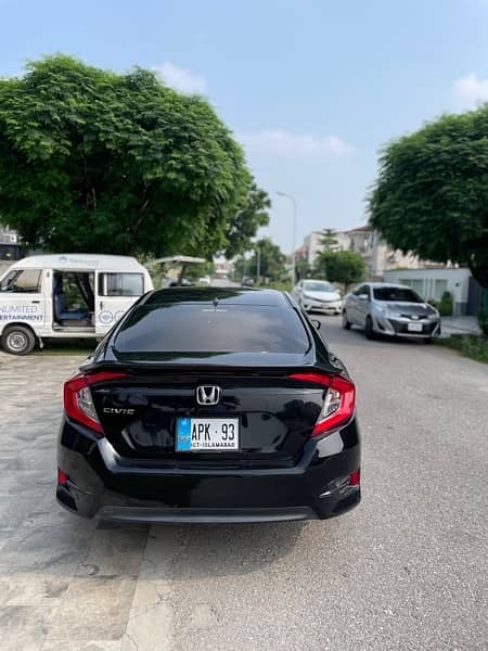 Honda Civic Oriel 2017 3