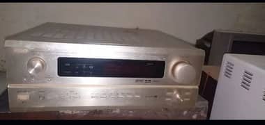 DENON AMPLIFIER FOR SALE IN GENION CONDITION 0