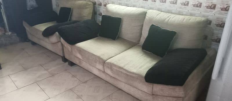 6 seater sofa good condition for sale 2