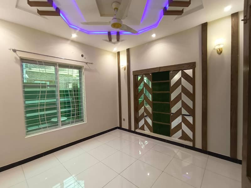 5 Marla Beautiful House For Sale At The Prime Location Of Johar Town 1