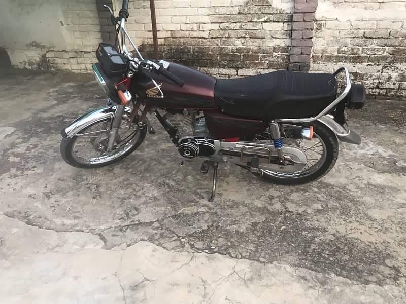 Honda CG125 1