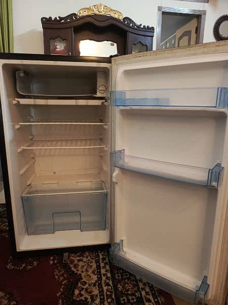 picanto fridge one door grey color good condition fridge with freezer 2