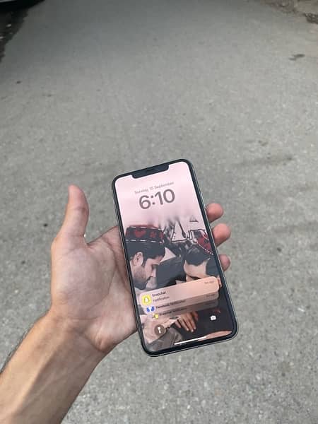 iPhone 11 Pro Max non pta 3