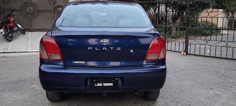 Toyota Platz 2000 4