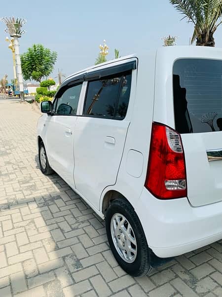 Suzuki Wagon R 2018 17