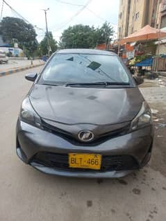 Toyota Vitz 2014