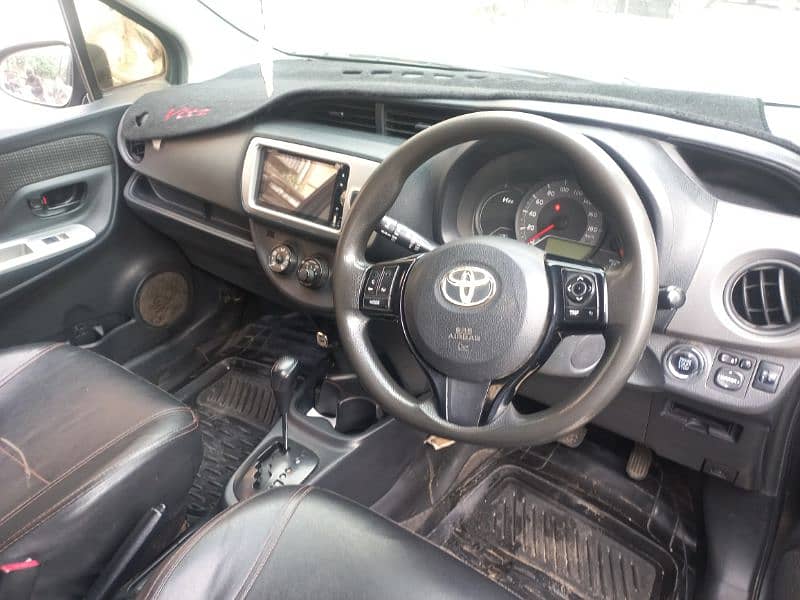 Toyota Vitz 2014 9