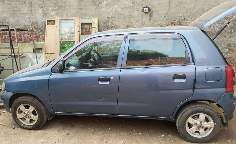 Suzuki Alto 2011 1